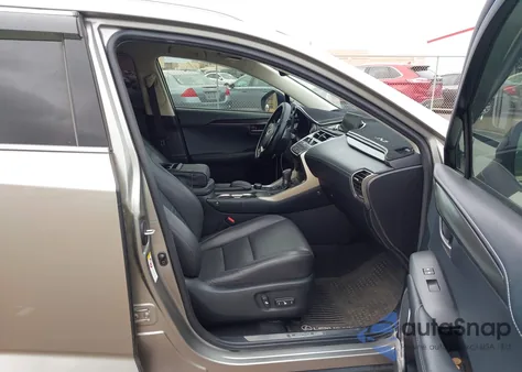 2016 Lexus Nx 200T z USA, uszkodzony, nr VIN JTJYARBZ1G2034699